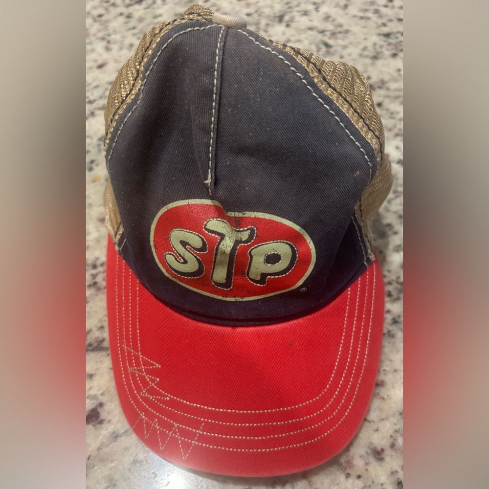Vintage STP Hat